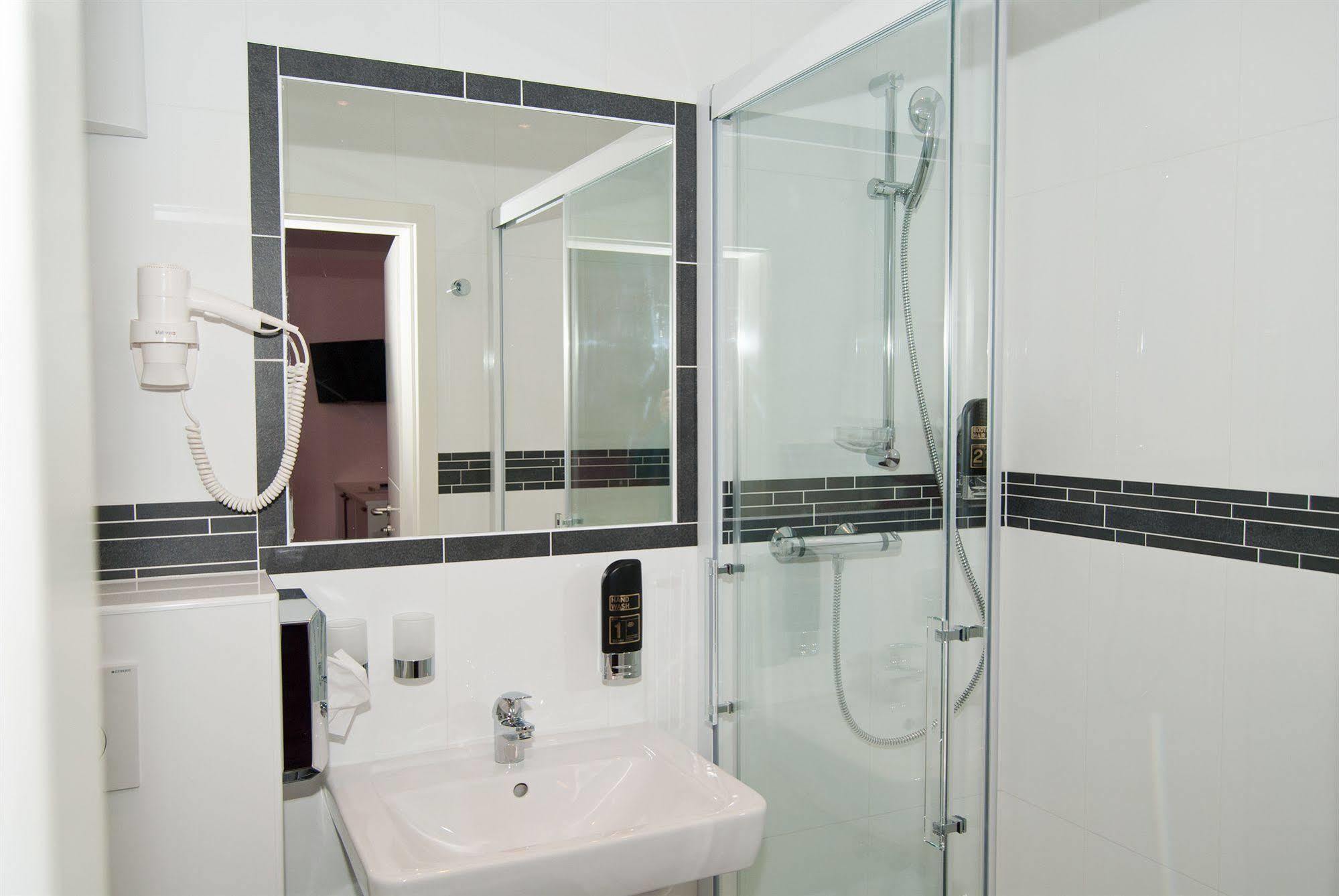 Hotel Residenz Hoessinger Karlstetten Екстериор снимка