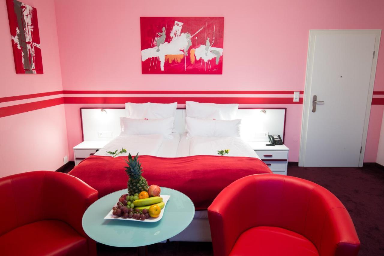 Hotel Residenz Hoessinger Karlstetten Екстериор снимка