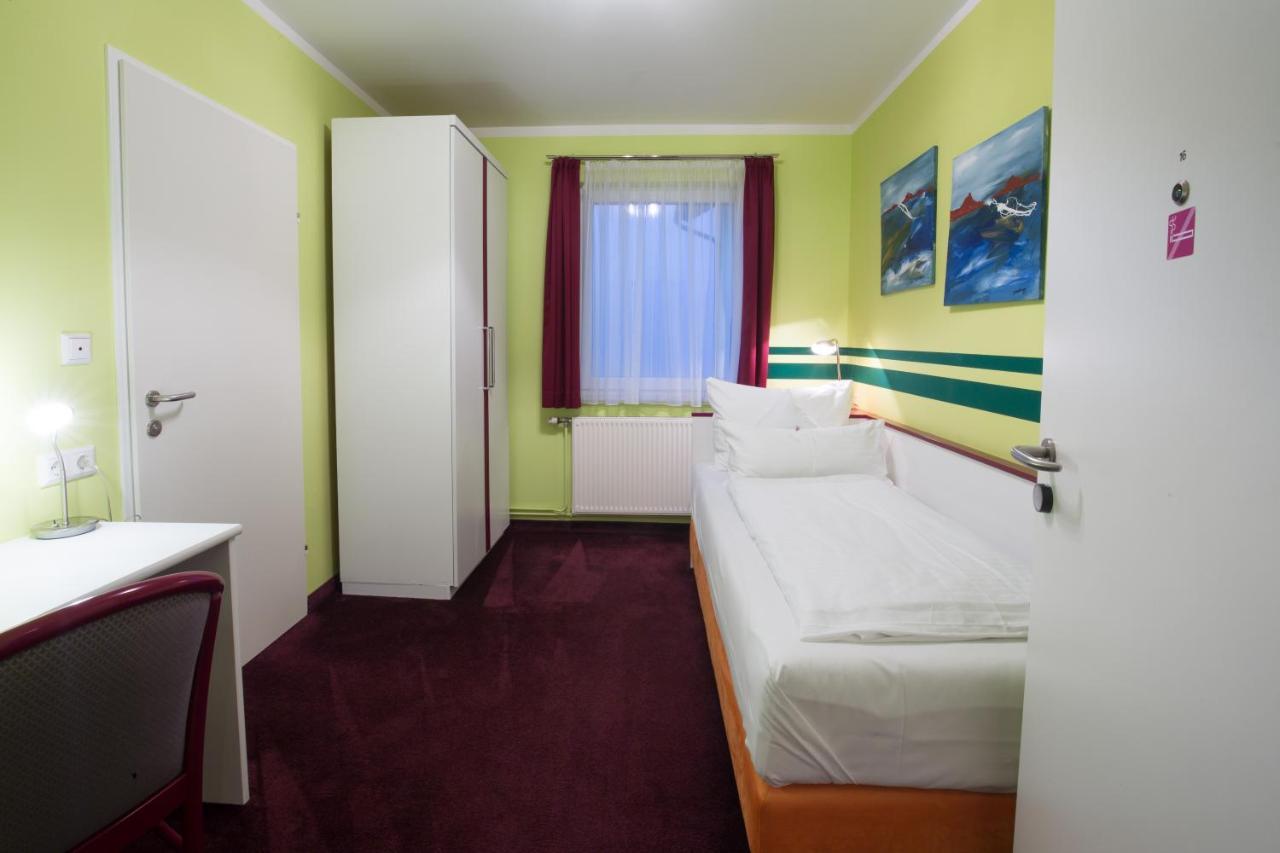Hotel Residenz Hoessinger Karlstetten Екстериор снимка